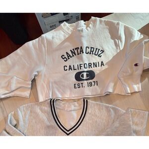 Champion Women’s Santa Cruz White Cropped Sweatshirt